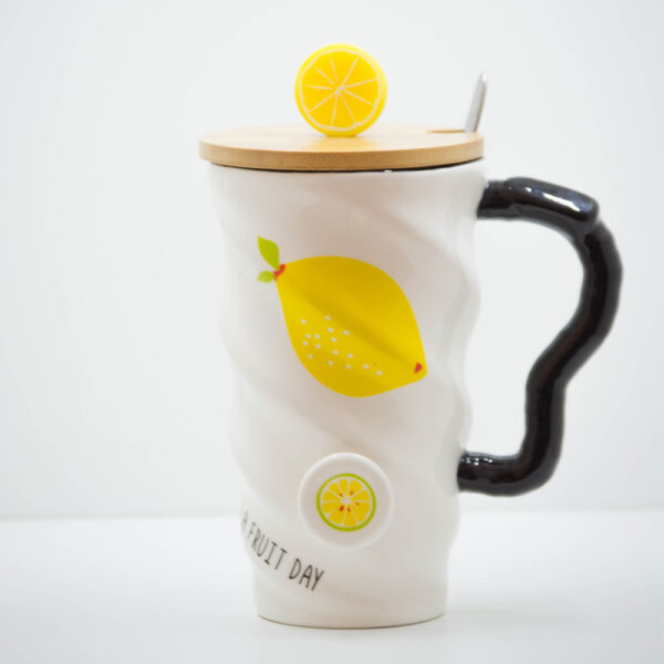 Mug lemon with spoon – مج الليمون مع معلقه ( الكمية محدودة)